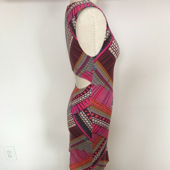 ** SOLD ** MH Cutout Mini Dress, Kasuri Pink, S - Picture 4 of 5